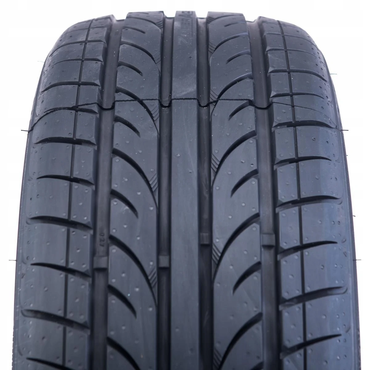 275/45R20 opona GOODRIDE SA57 XL FR 110V